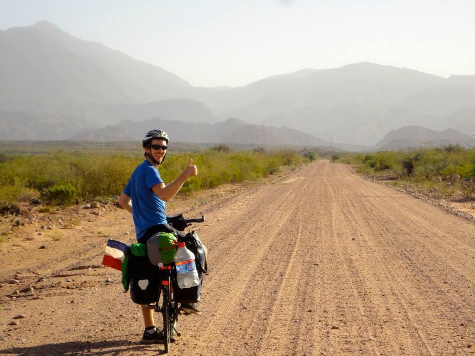goalmap - application développement personnel - vous aide à tenir vos bonnes résolutions et à atteindre vos objectifs ! Arthur lors de son tour du monde à Vélo en 2014. La photo a été prise en Argentine ! Dev-Perso, le site informel dédié au développement personnel